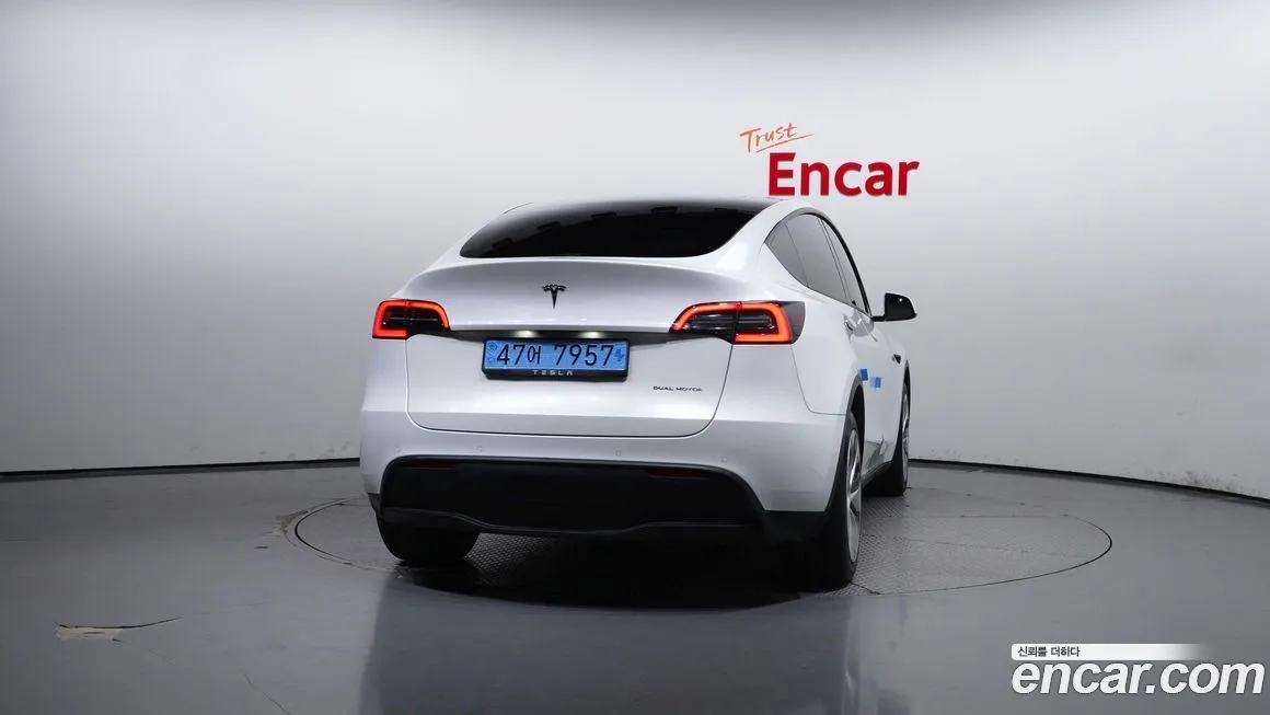 Tesla Model Y 2022 из KR, фото 4