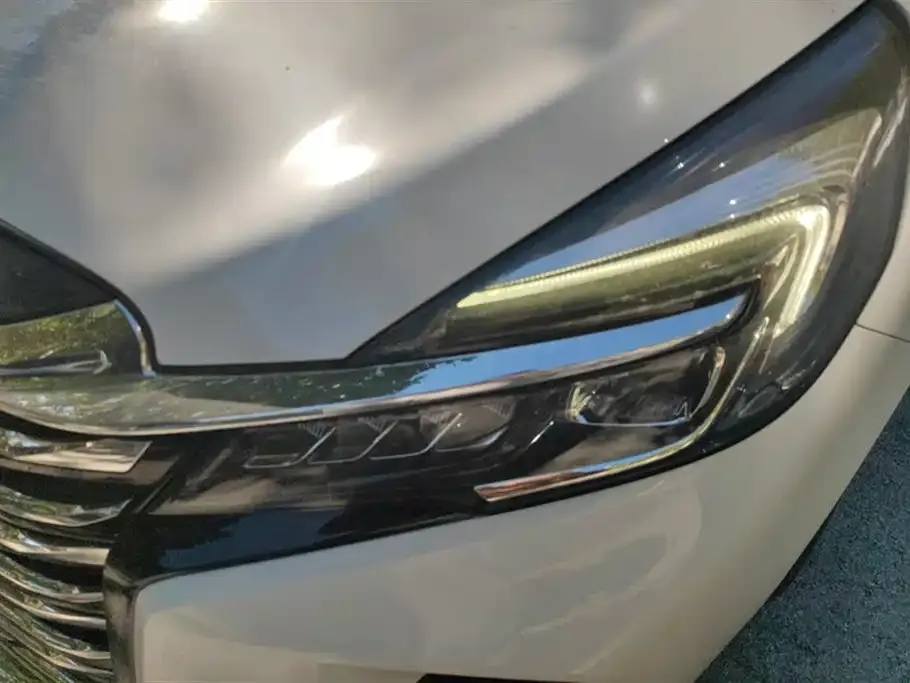 Buick GL8 2023 из CN, фото 5