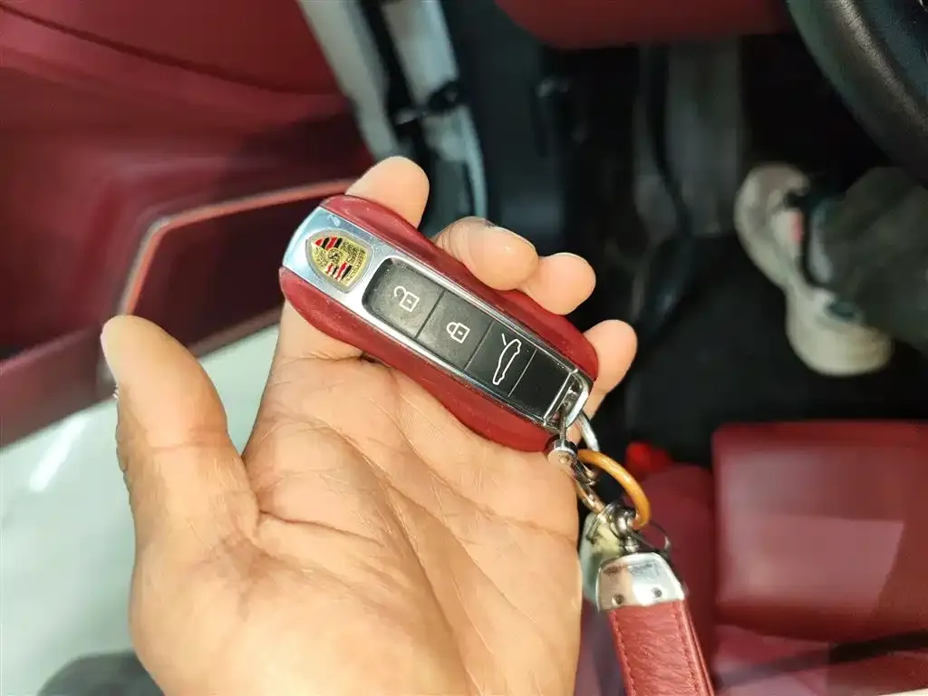 Porsche Panamera 2022 из CN, фото 9