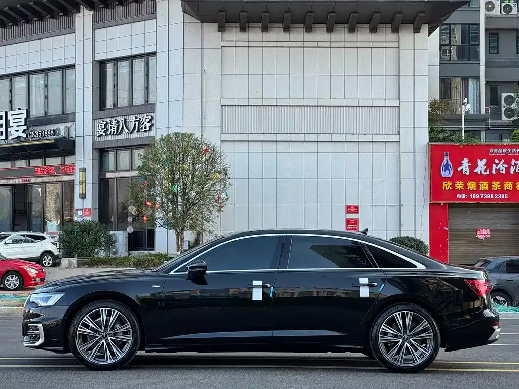 Audi A6L 2024 из CN, фото 3