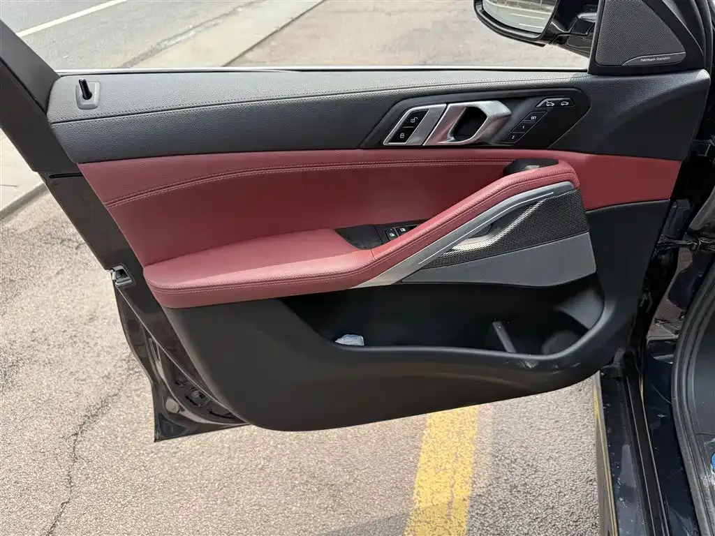 BMW X6 2023 из CN, фото 6