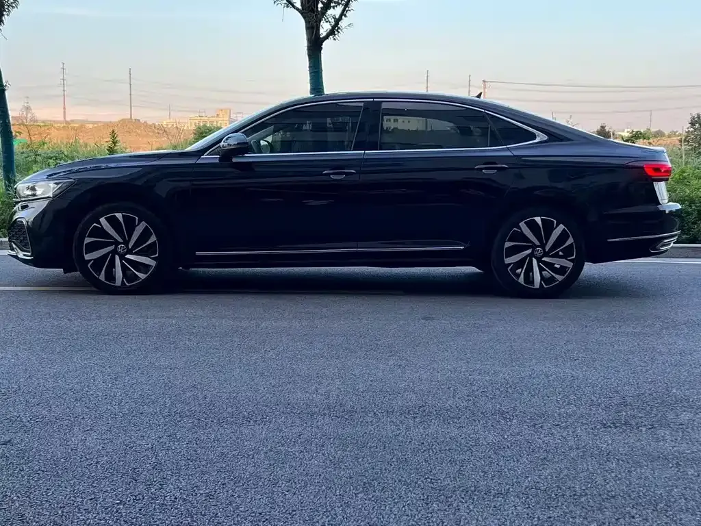 Volkswagen Passat 2022 из CN, фото 3