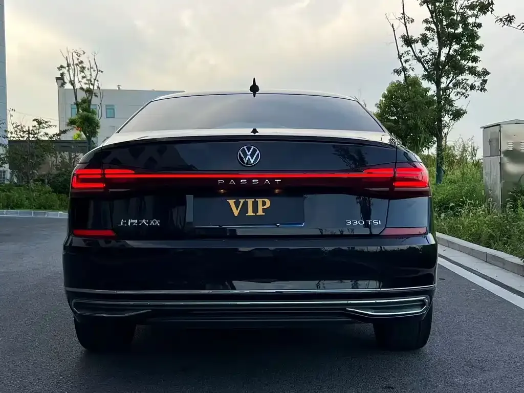 Volkswagen Passat 2022 из CN, фото 4