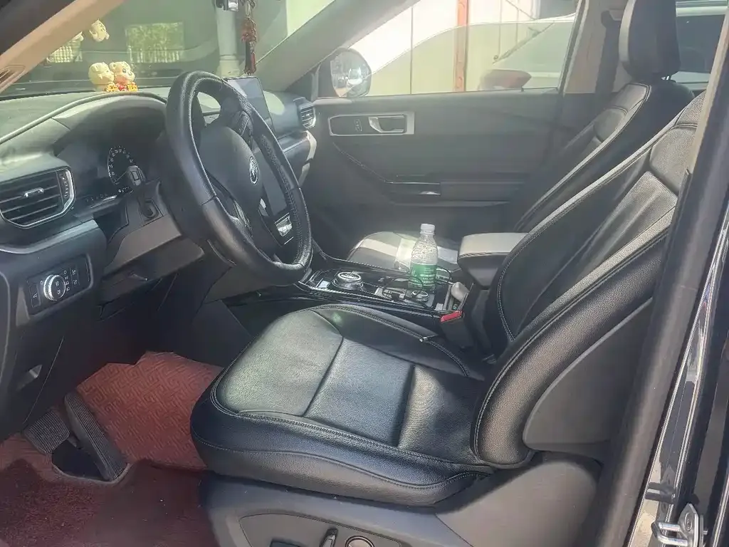 Ford Explorer 2021 из CN, фото 8
