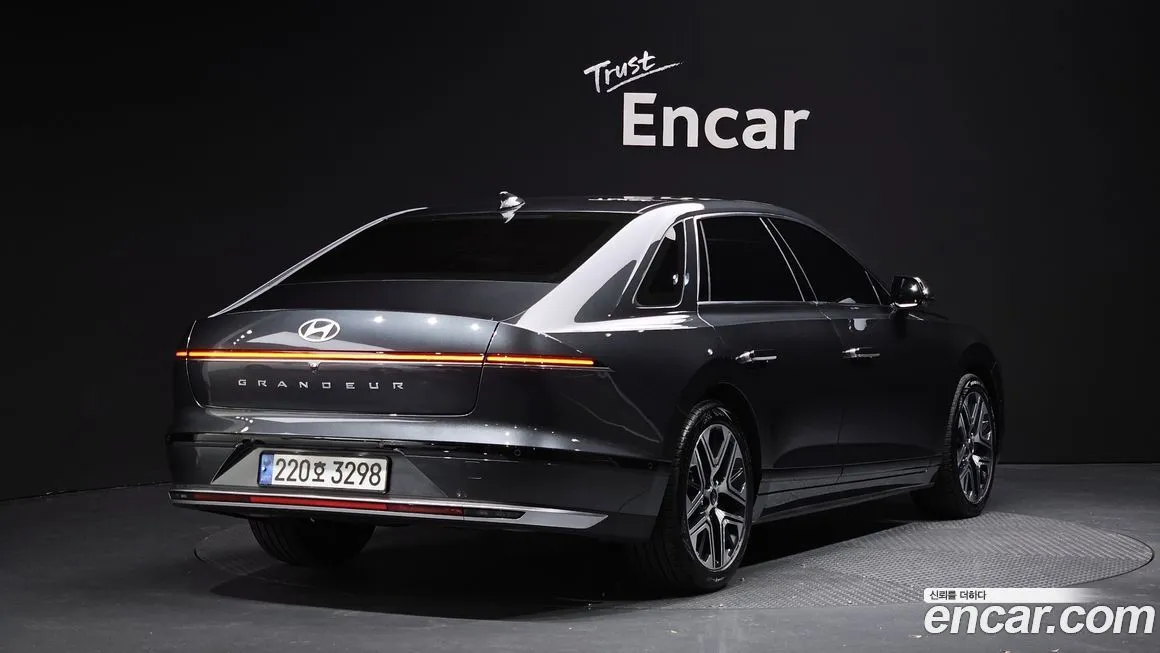 Hyundai Grandeur 2023 из KR, фото 2