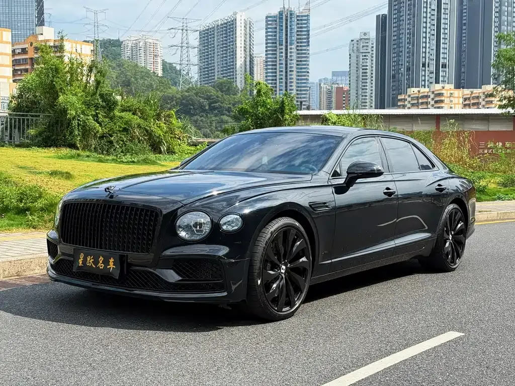 Bentley Flying Spur 2022 из CN, фото 1