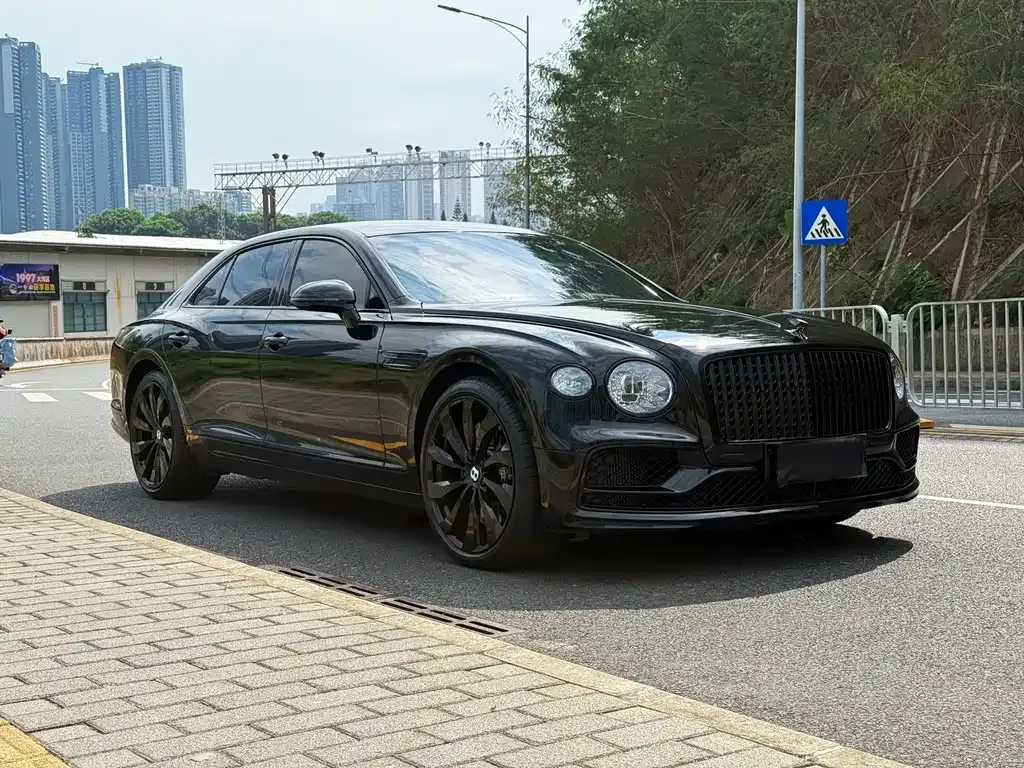 Bentley Flying Spur 2022 из CN, фото 4