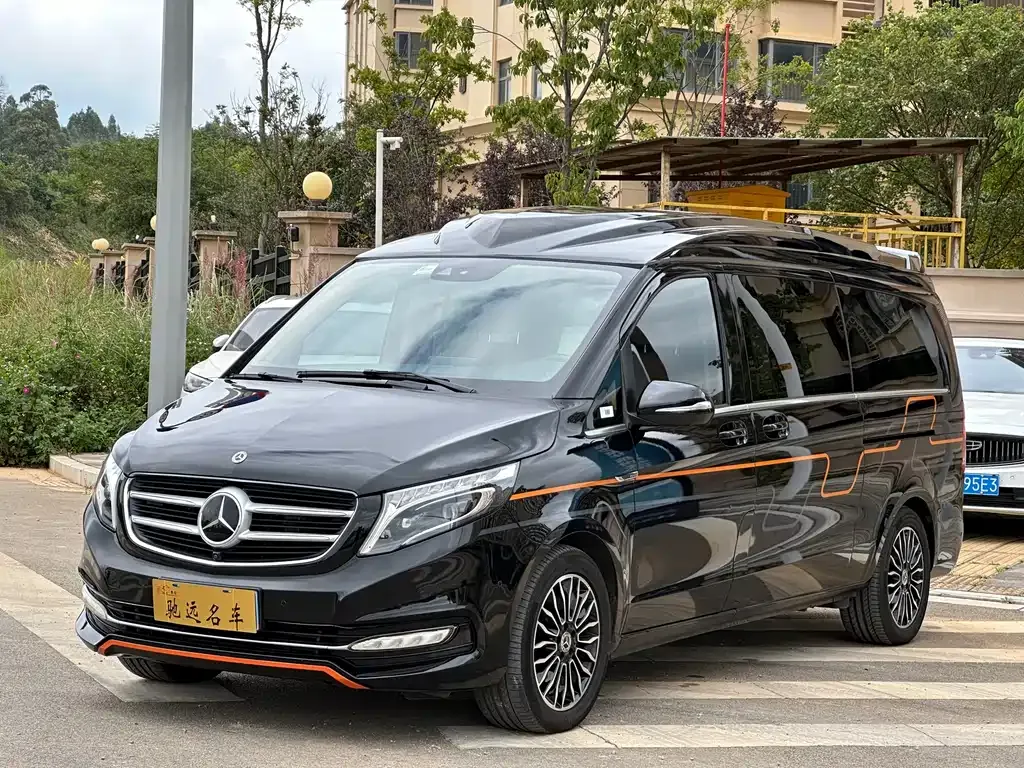 Mercedes-Benz V-Class 2021 из CN, фото 1
