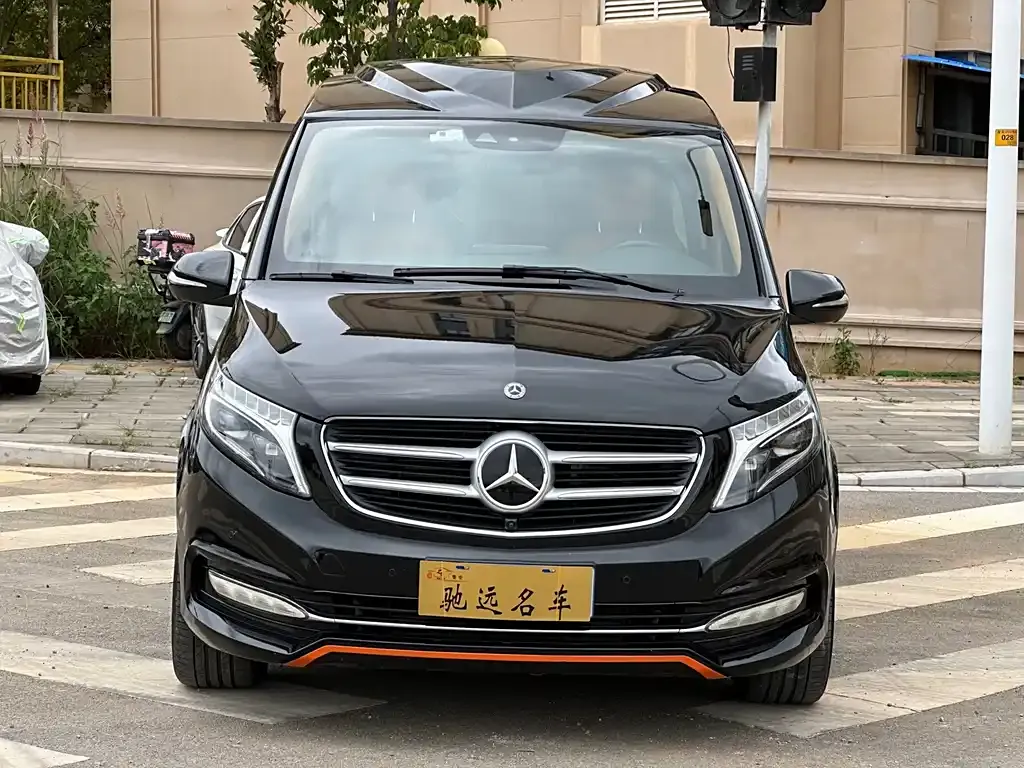 Mercedes-Benz V-Class 2021 из CN, фото 3