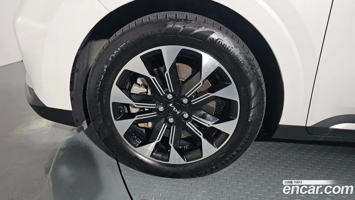 Kia Carnival 2023 из KR, фото 5
