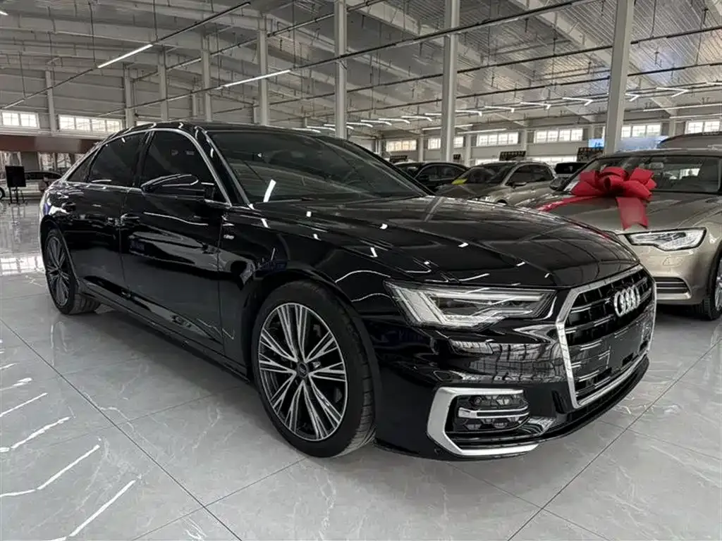 Audi A6L 2023 из CN, фото 6