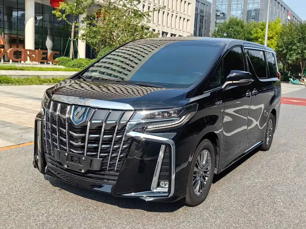 Toyota Alphard 2022 из CN, фото 1