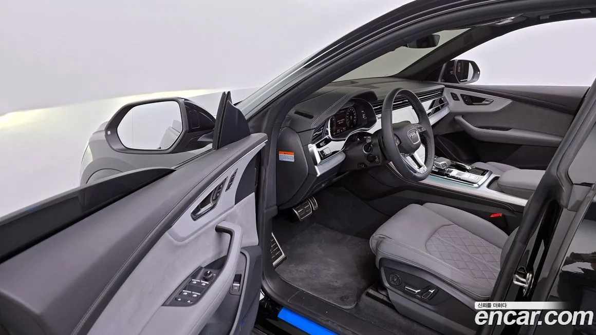 Audi Q8 2023 из KR, фото 10