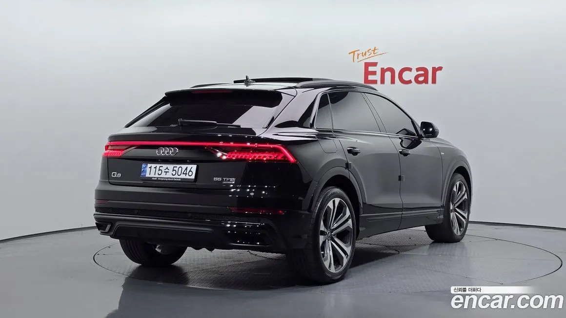 Audi Q8 2023 из KR, фото 2