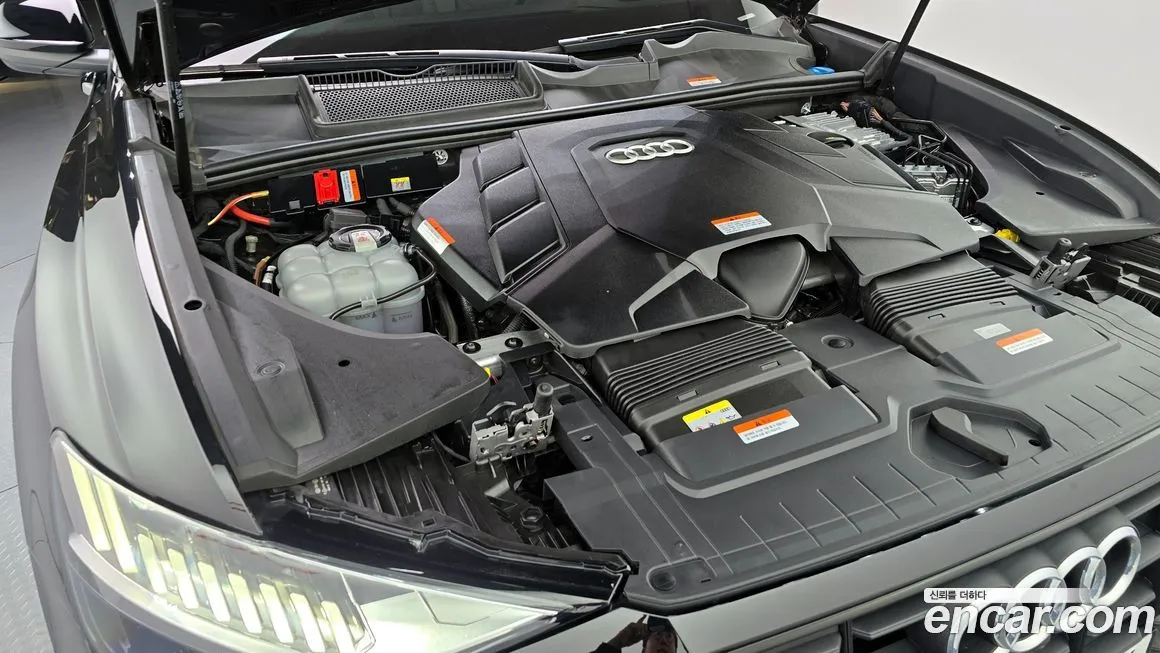 Audi Q8 2023 из KR, фото 6