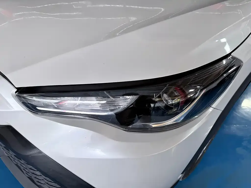 Toyota Frontlander 2023 из CN, фото 4