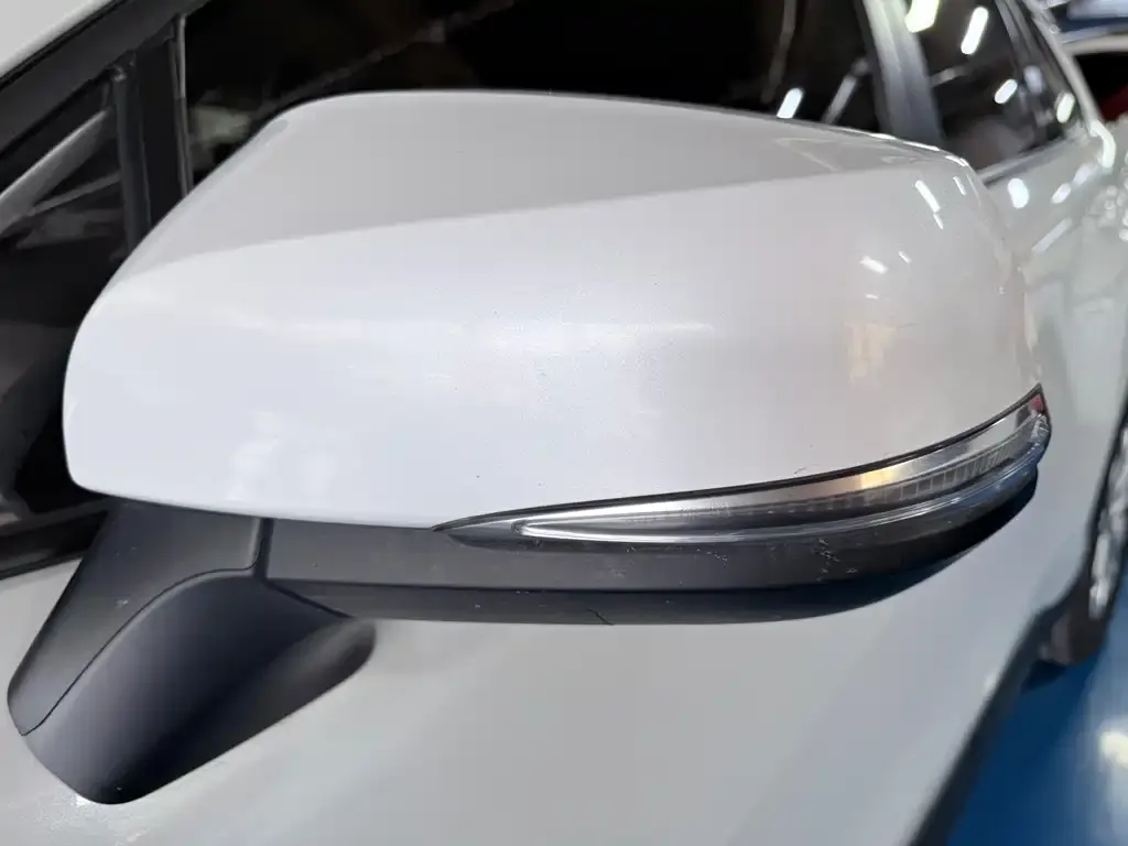 Toyota Frontlander 2023 из CN, фото 6