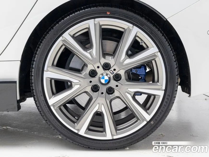 BMW 1-Series 2024 из KR, фото 5