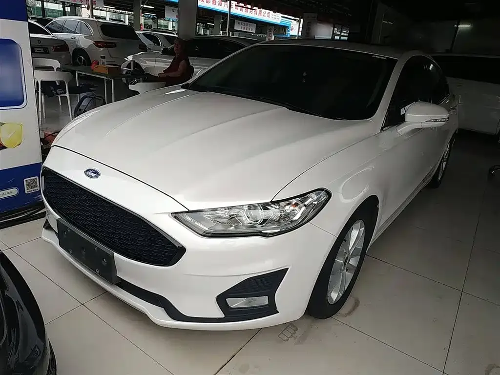 Ford Mondeo 2021 из CN, фото 2