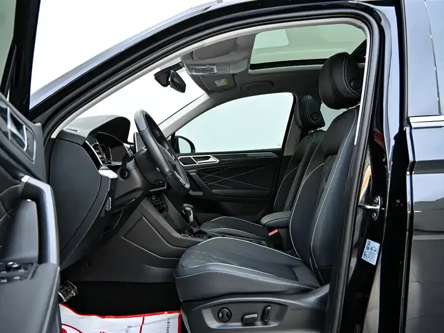 Volkswagen Tiguan L 2024 из CN, фото 9