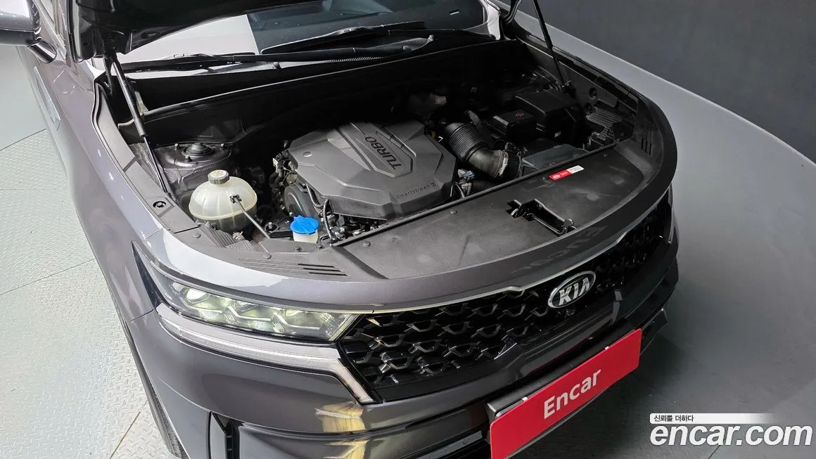 Kia Sorento — фото 6