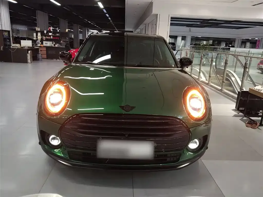 [object Object] Mini Clubman 2023 из CN, фото 3