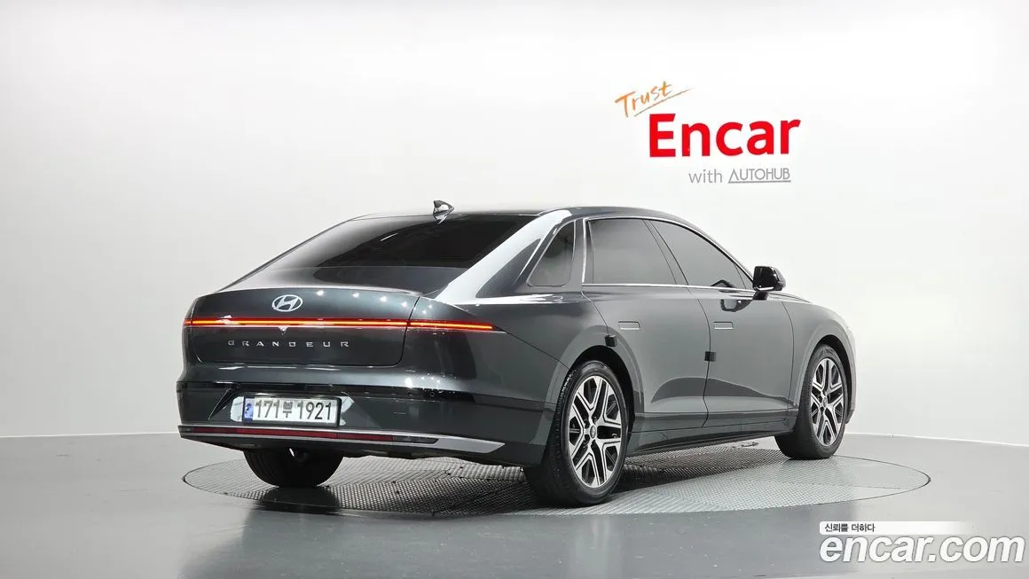 Hyundai Grandeur 2023 из KR, фото 2