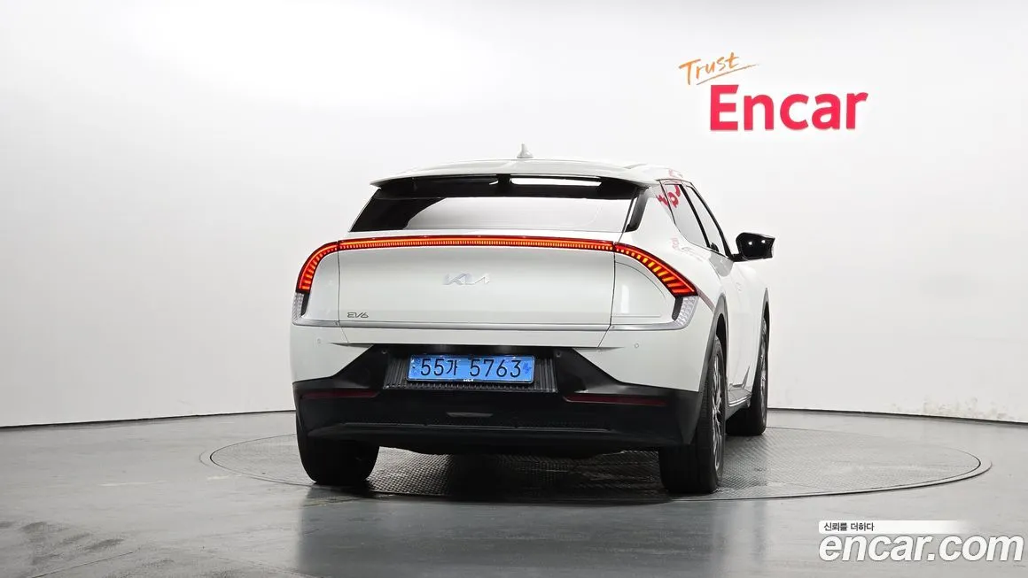 Kia EV6 — фото 4