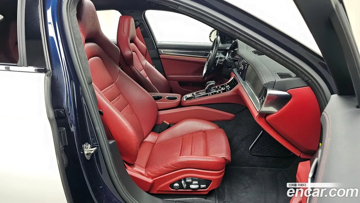 Porsche Panamera 2021 из KR, фото 10