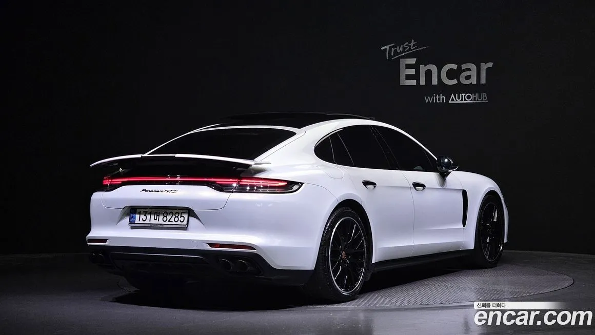 Porsche Panamera 2021 из KR, фото 2
