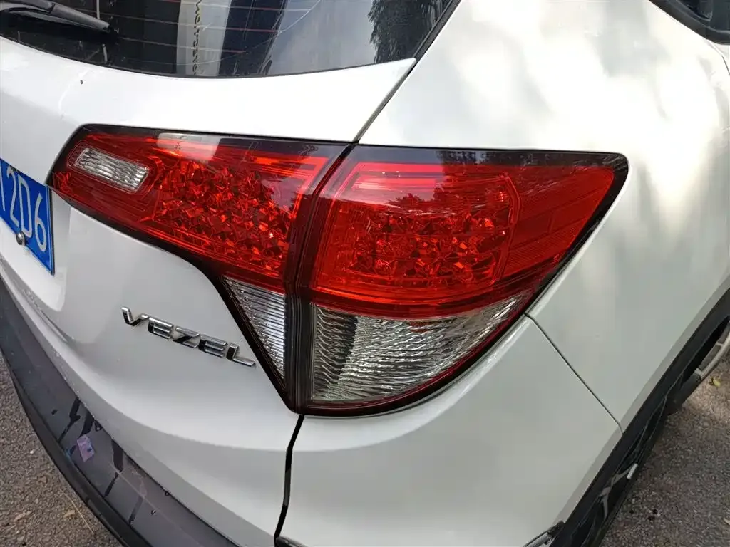 Honda Vezel 2022 из CN, фото 8