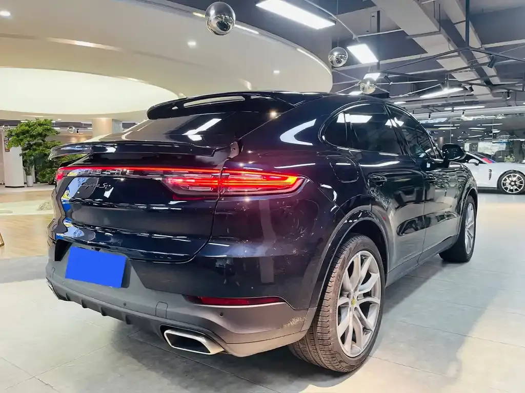 Porsche Cayenne 2021 из CN, фото 4
