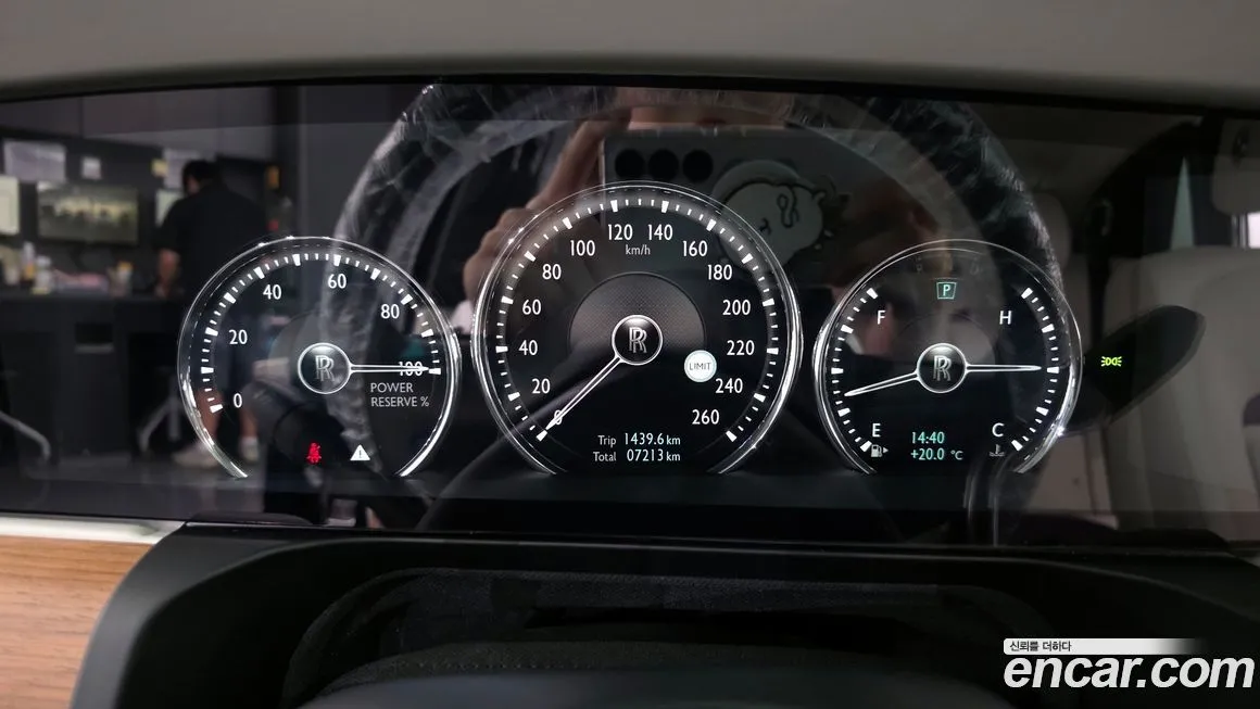 Rolls-Royce Ghost 2023 из KR, фото 8