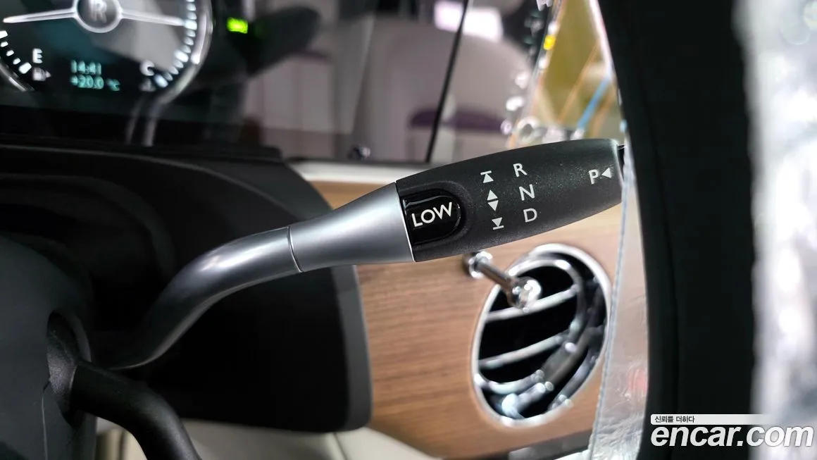 Rolls-Royce Ghost 2023 из KR, фото 9