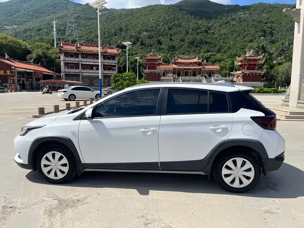 Toyota Yaris L 2022 из CN, фото 10
