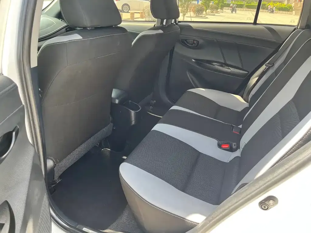 Toyota Yaris L 2022 из CN, фото 5