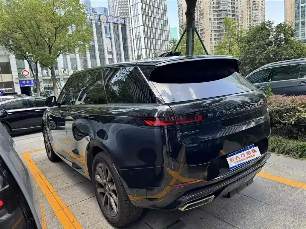 Land Rover Sport 2024 из CN, фото 3