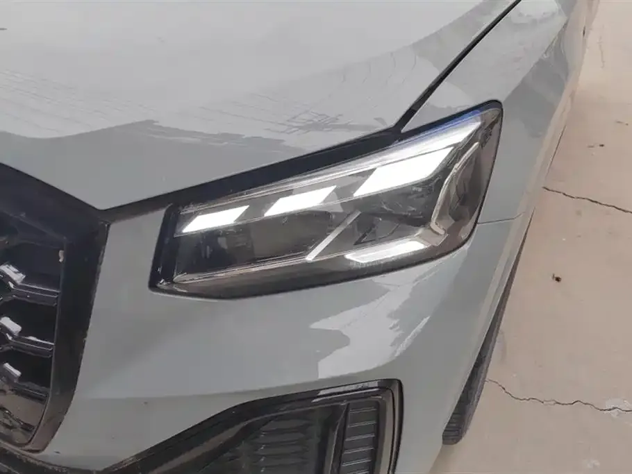 Audi Q2L 2022 из CN, фото 5