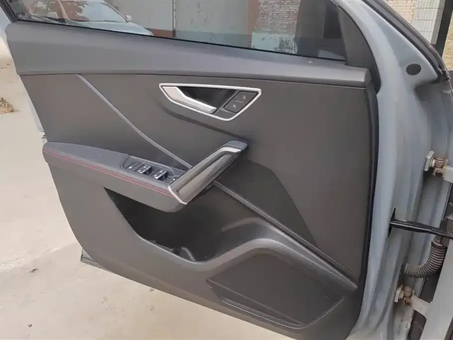 Audi Q2L 2022 из CN, фото 7