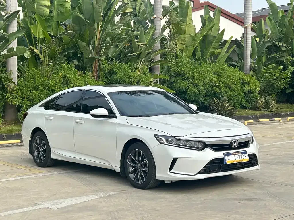 Honda Inspire 2023 из CN, фото 3