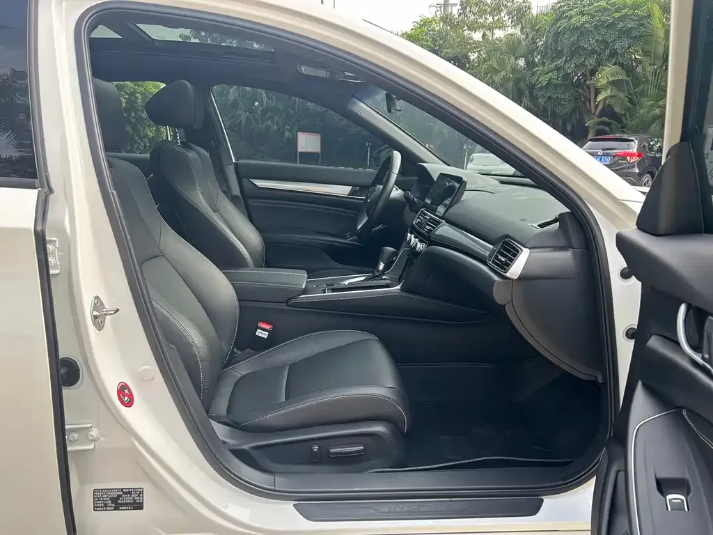 Honda Inspire 2023 из CN, фото 9