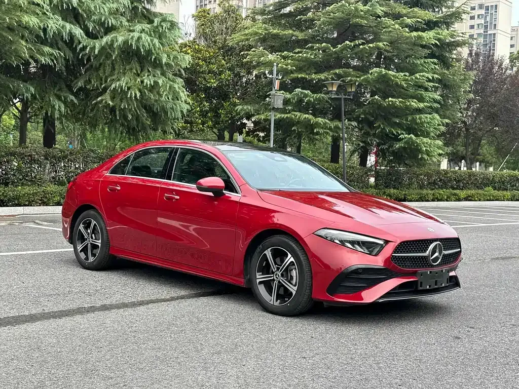 Mercedes-Benz A-Class 2023 из CN, фото 2