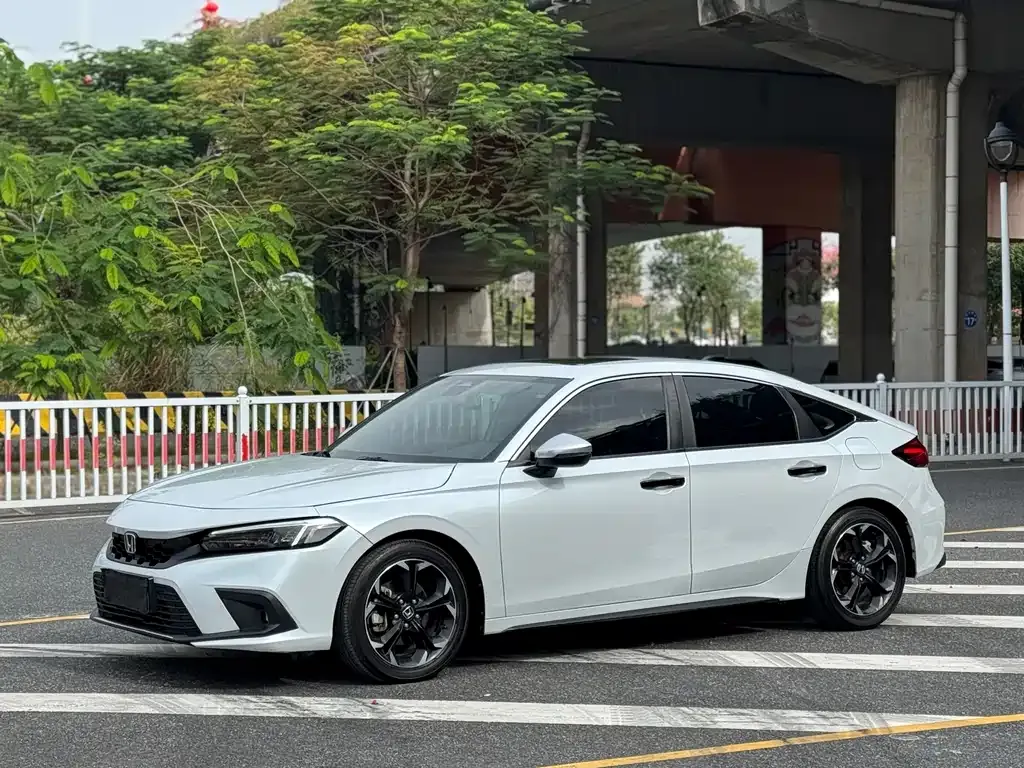Honda Civic 2023 из CN, фото 1