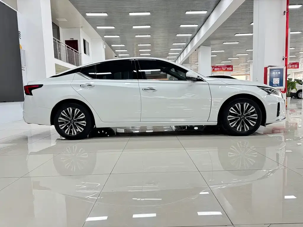 Nissan Teana 2025 из CN, фото 4