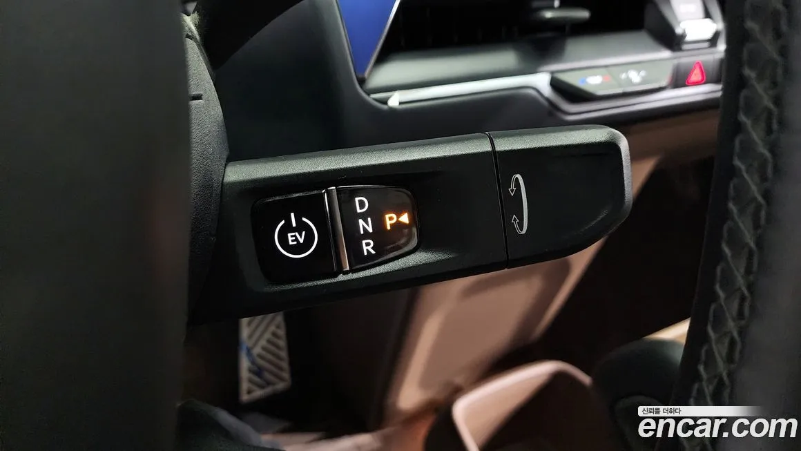 Kia EV9 2024 из KR, фото 9