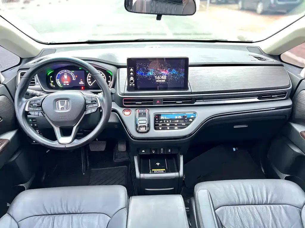 Honda Elysion 2023 из CN, фото 7