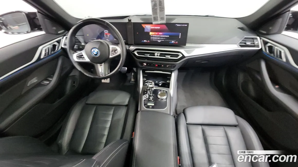 BMW i4 — фото 7