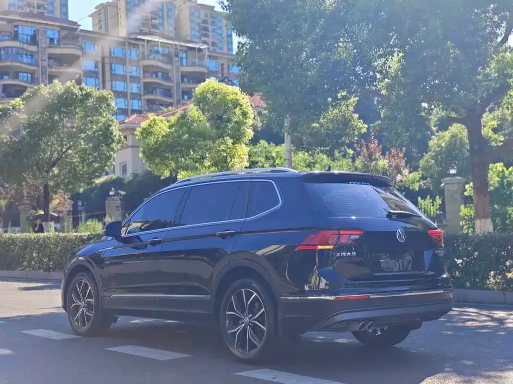 Volkswagen Tiguan L 2021 из CN, фото 6
