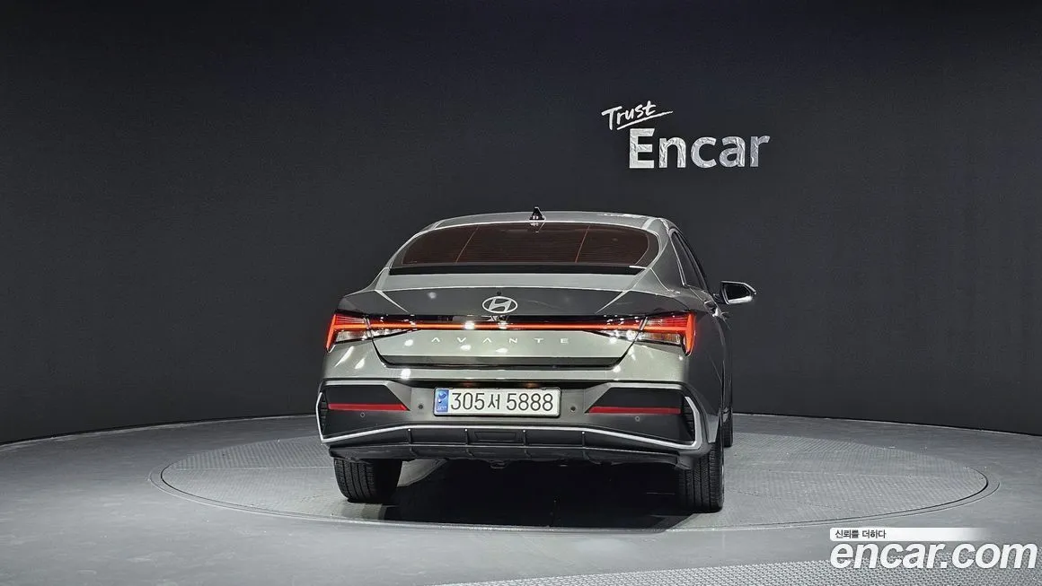 Hyundai AVANTE — фото 4
