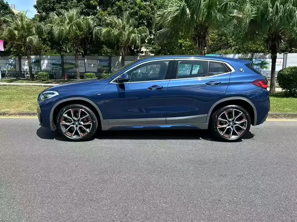 BMW X2 2021 из CN, фото 2